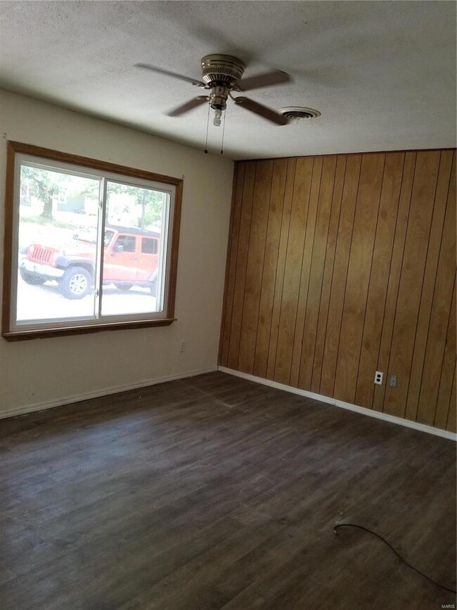 15380 Hargis Ct, Rolla, MO 65401 - photo 4