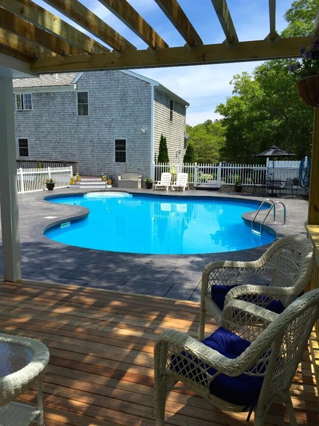 14 Jillian Dr, Bourne, MA 2532 - photo 5