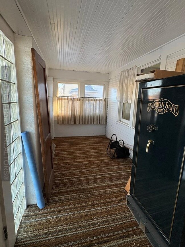 Enclosed Porch