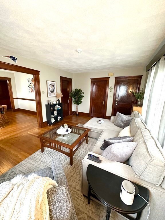 6 Waldo Rd unit 1, Arlington, MA 02474 - photo 3