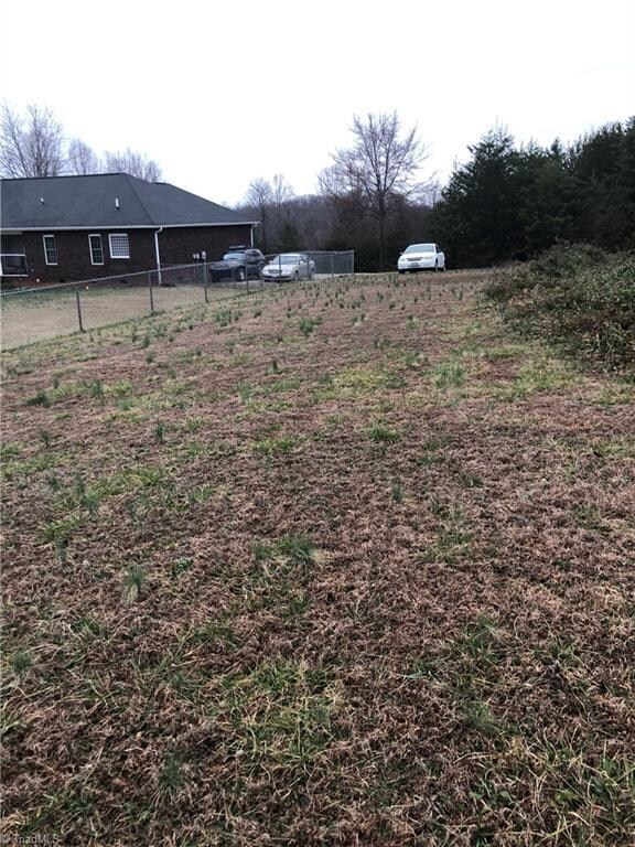 123 Zurich Ln, Statesville, NC 28625 - photo 6