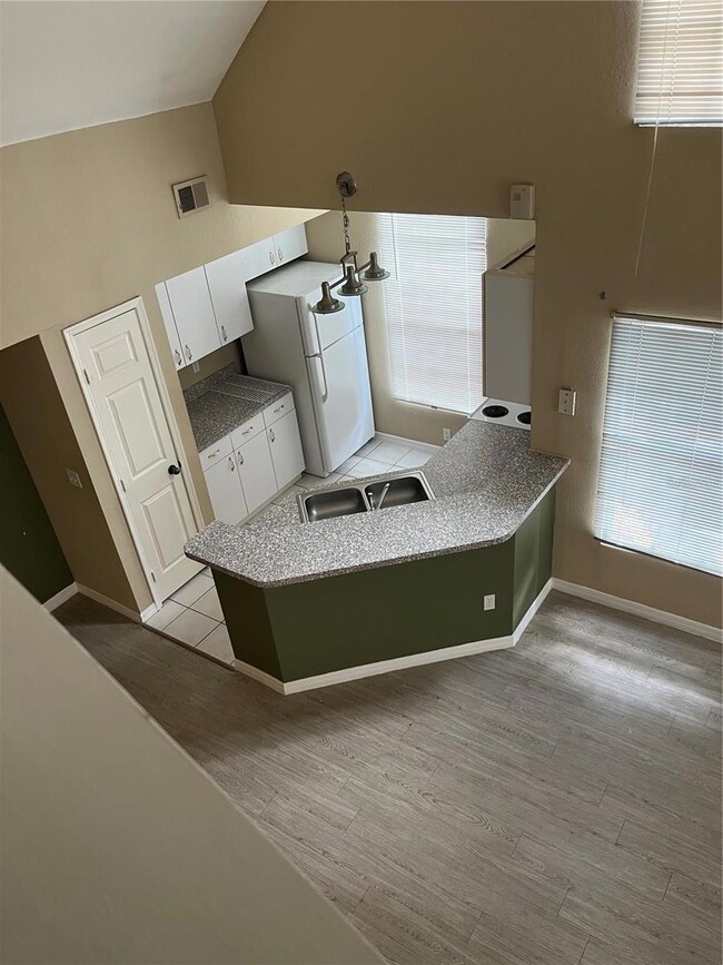 6332 Raleigh St unit 911, Orlando, FL 32835 - photo 7