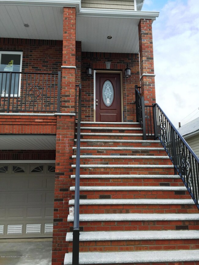 397 Patterson Ave, Staten Island, NY 10305 - photo 6