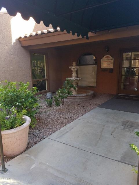 225 N Gilbert Rd unit 139, Mesa, AZ 85203 - photo 2