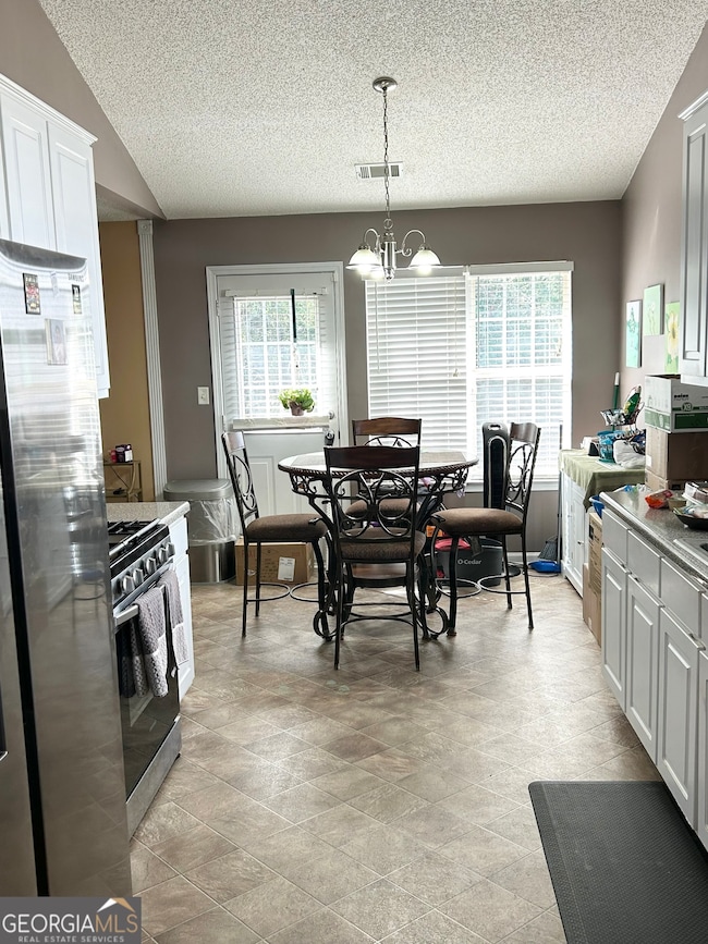 4889 Ozment Ridge Ct, Lithonia, GA 30038 - photo 4