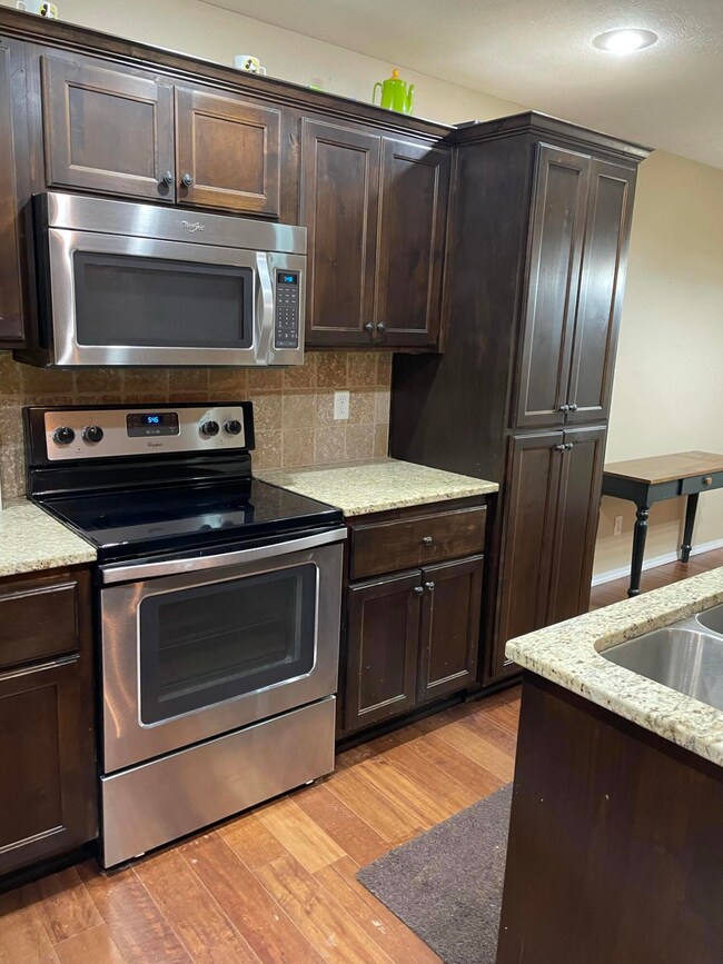 Kitchen 2