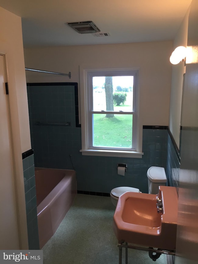 451 Laudermilch Rd, Hershey, PA 17033 - photo 7