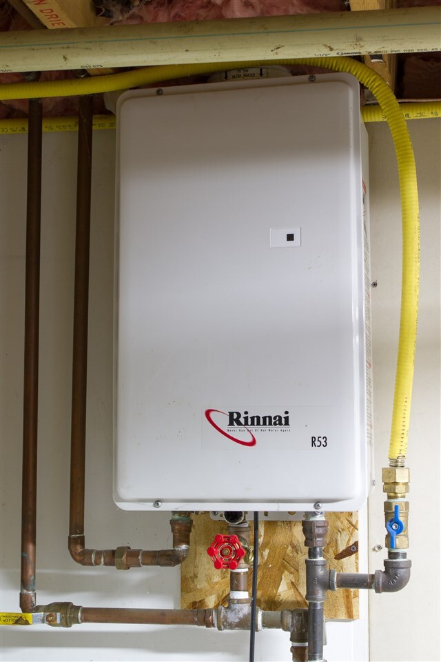 10 Stonington Rd, Thornton, NH 03285 - photo 2