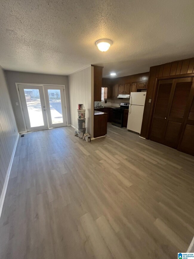 805 41st St N unit 805 Valley, Birmingham, AL 35212 - photo 4