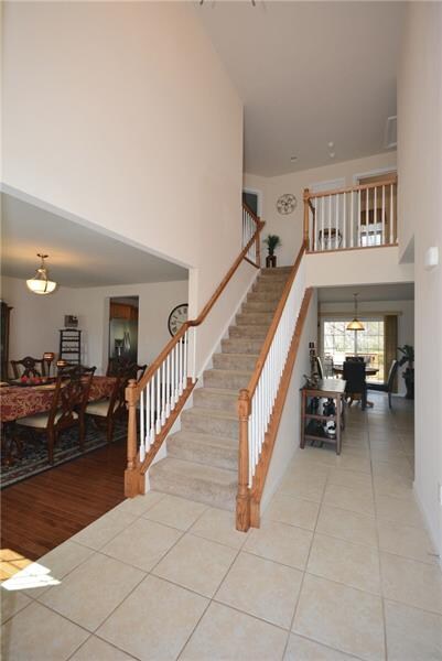 This 2 story entrance is open to the second floor 