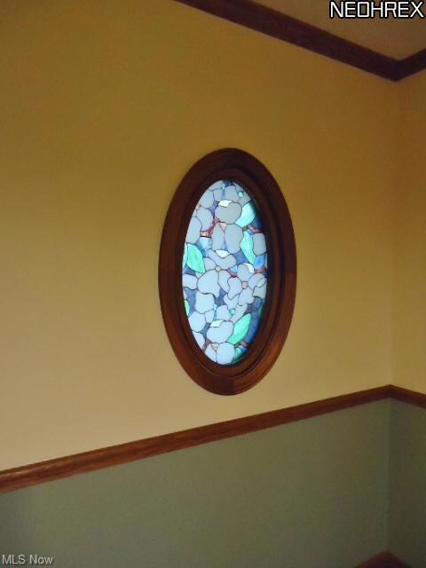 Custom window-nice touch!