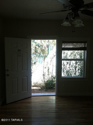 428 E 9th St unit Rear, Tucson, AZ 85705 - photo 4