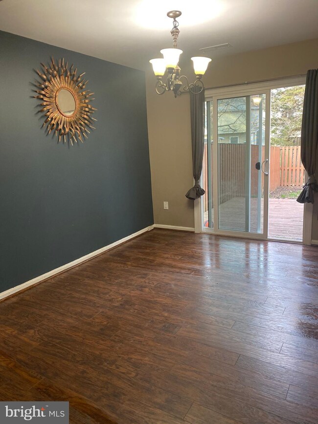 3404 Elenoir Ct, Bowie, MD 20716 - photo 5