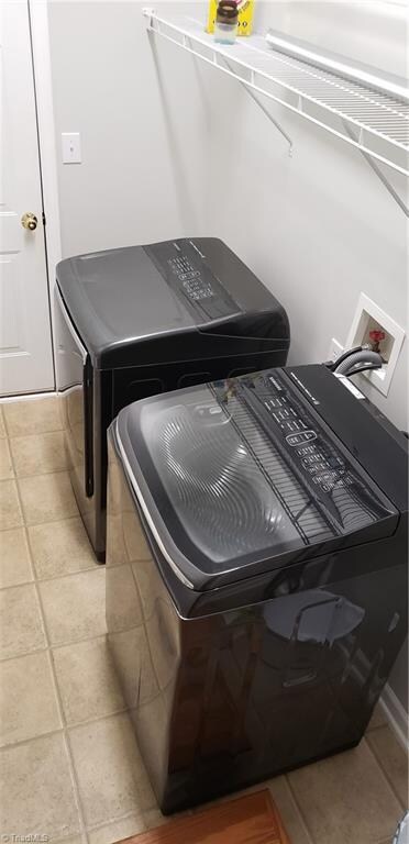 303 Jamestown Oaks Dr, Jamestown, NC 27282 - photo 7