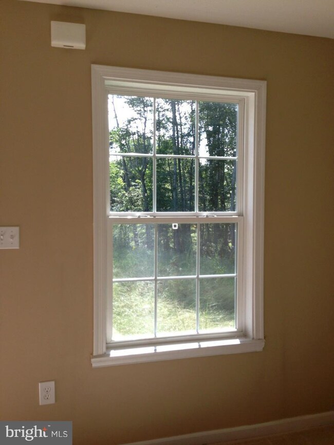 565 Eskimo Hill Rd, Stafford, VA 22554 - photo 4