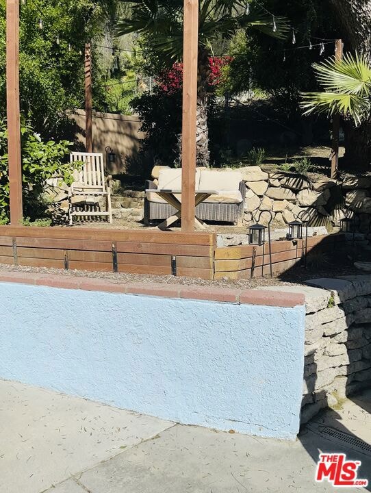 22626 Cass Ave, Woodland Hills, CA 91364 - photo 4