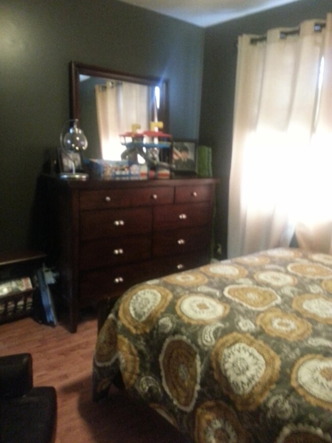 Bedroom2