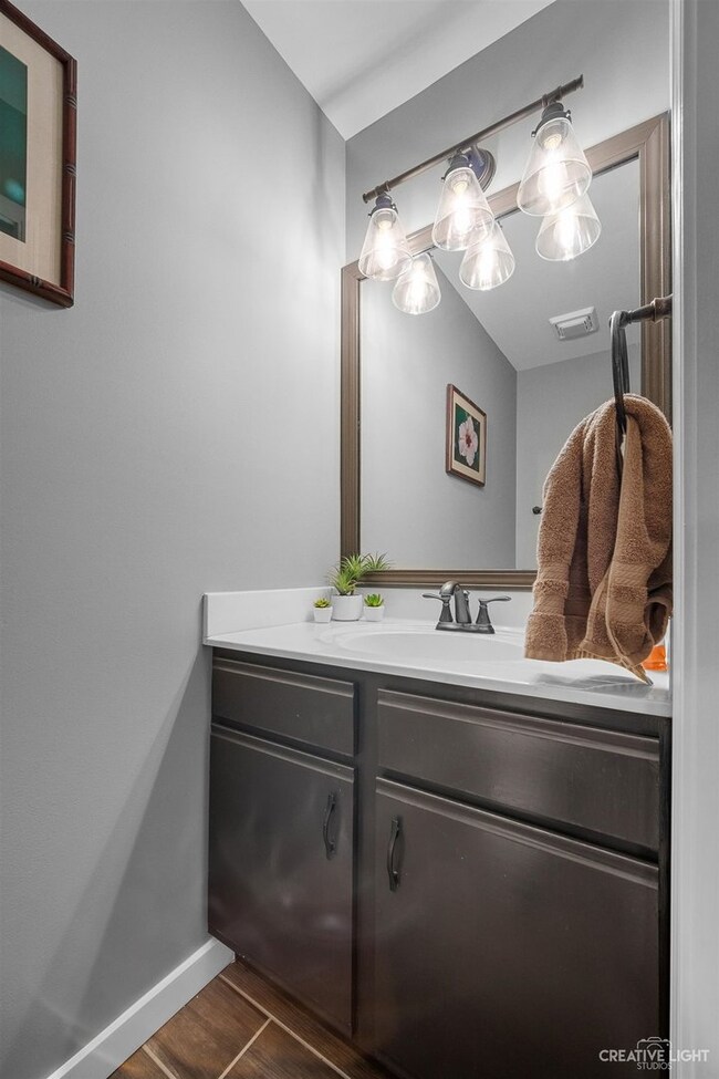 1/2 Bath
