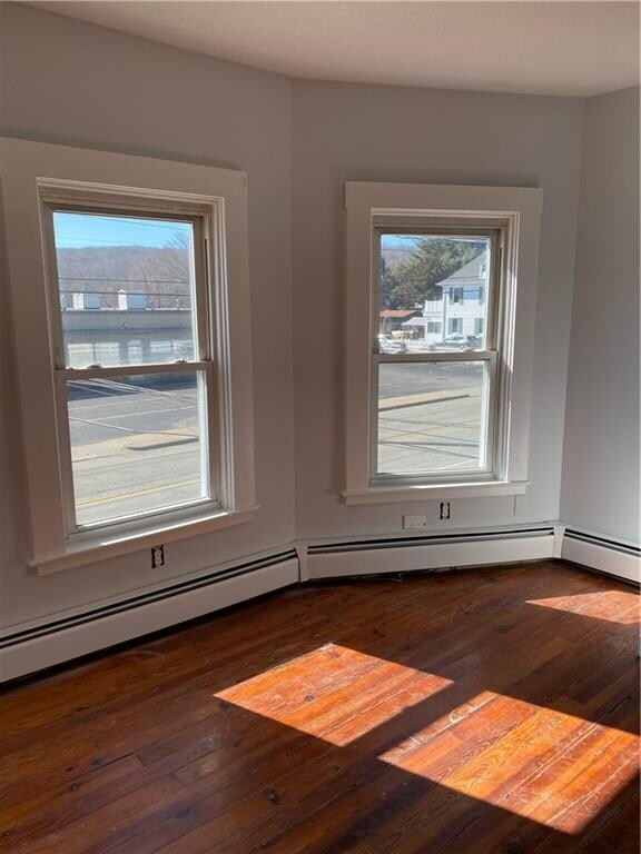 1055 Toll Gate Rd unit 3, Warwick, RI 02886 - photo 2