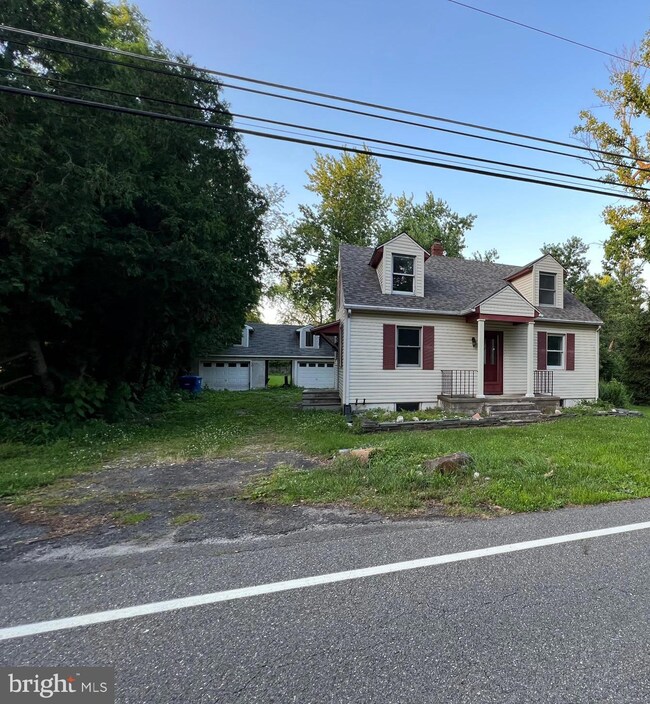 135 Columbus Jobstown Rd, Columbus, NJ 08022 - photo 7