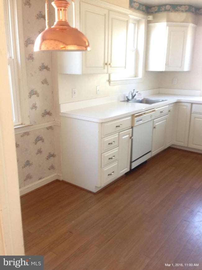 1006 Orchard Way, Silver Spring, MD 20904 - photo 3