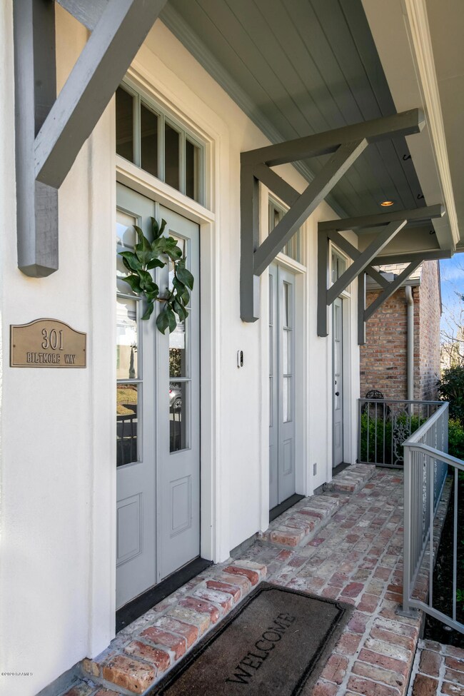 301 Biltmore -6