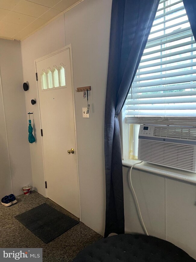 516 Page St, West Deptford, NJ 08096 - photo 4