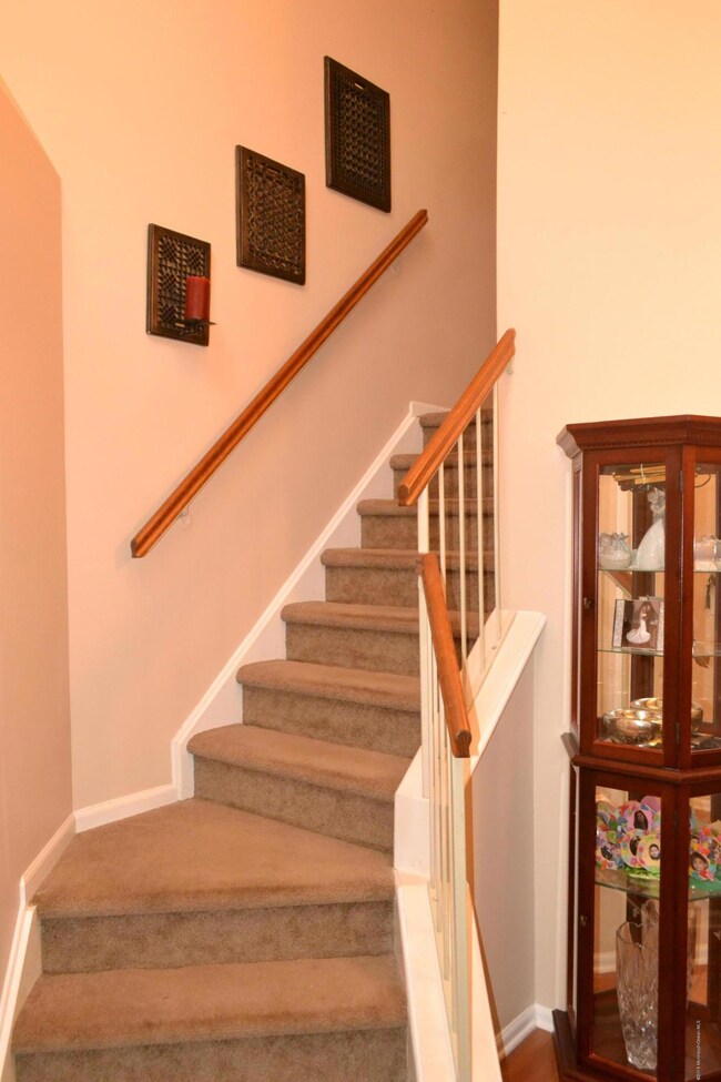 93 Heron Ct unit 93, Manalapan, NJ 07726 - photo 4