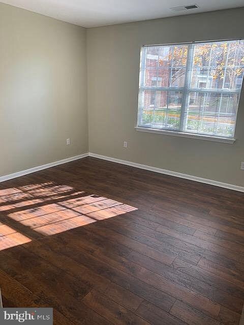 12900 Centre Park Cir unit 104, Herndon, VA 20171 - photo 3