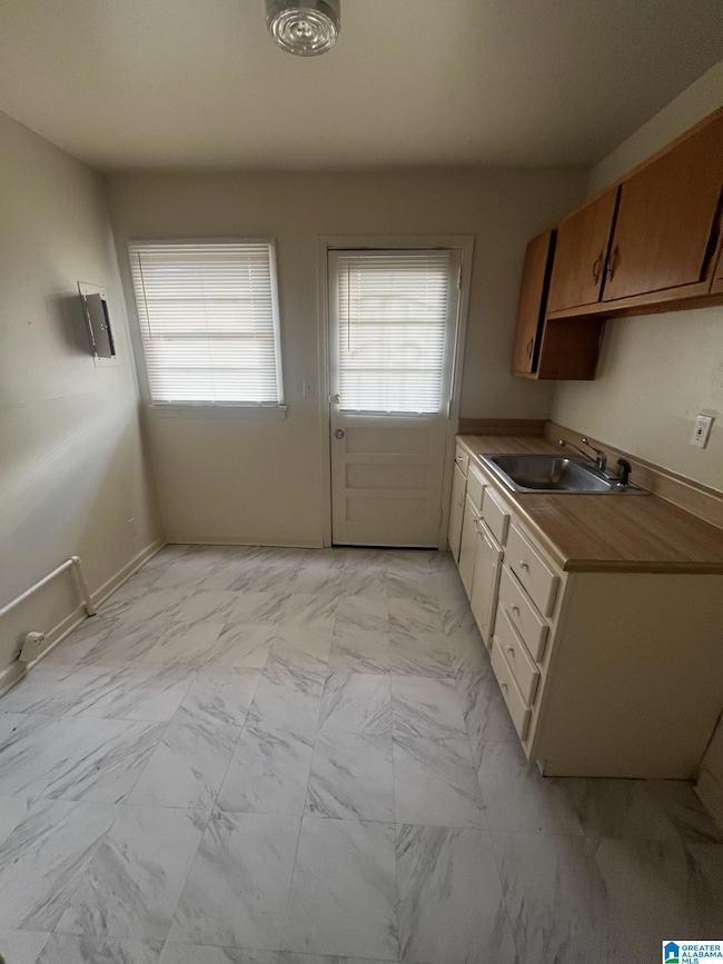 7721 2nd Ct N unit 208, Birmingham, AL 35206 - photo 4