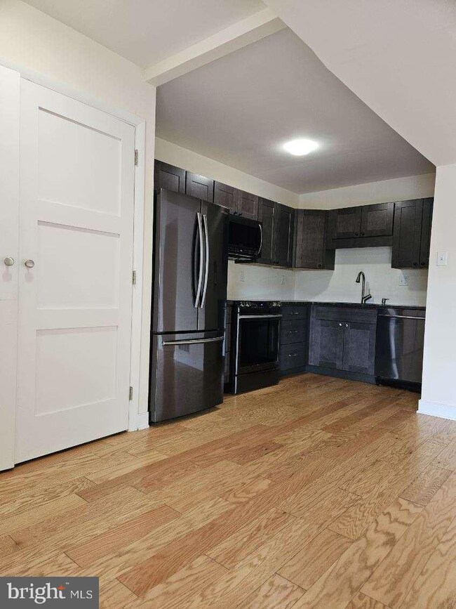 854B Putnam Blvd unit 66B, Nether Providence Township, PA 19086 - photo 4