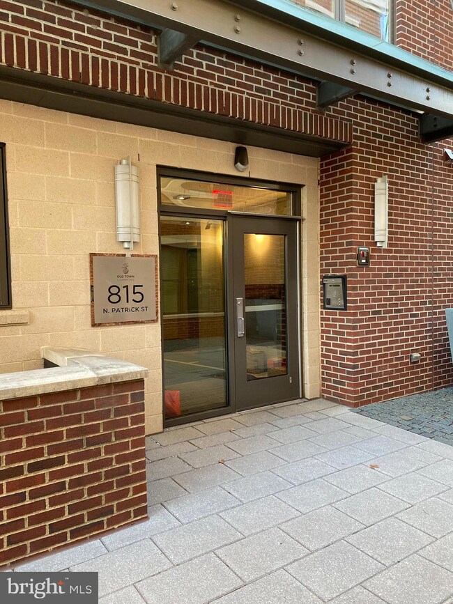 815 N Patrick St unit 309, Alexandria, VA 22314 - photo 4