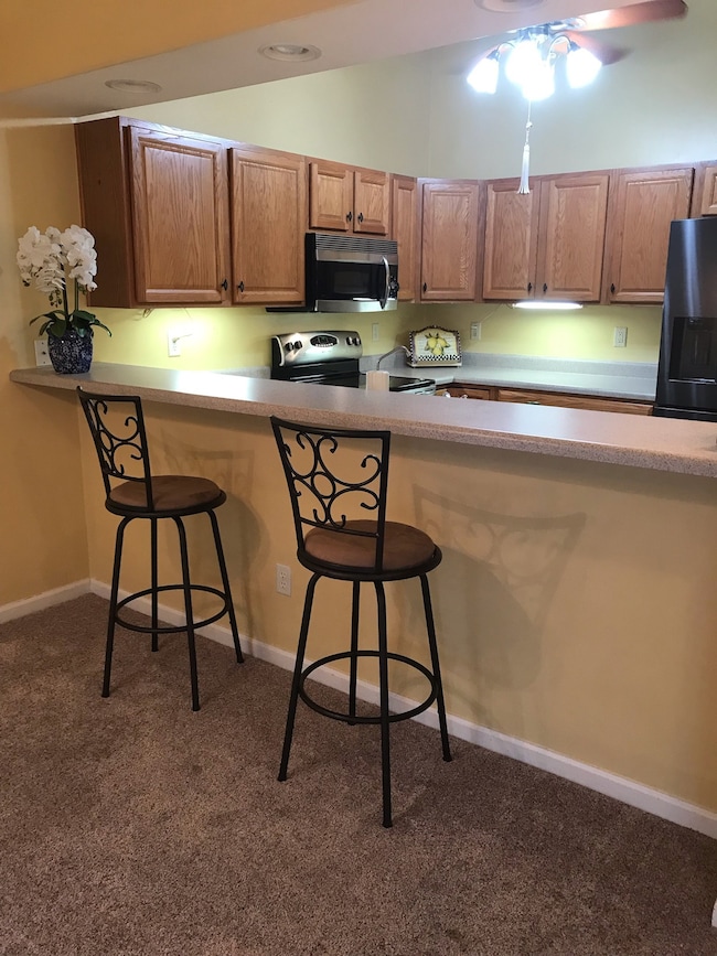 Bar stools to remain.