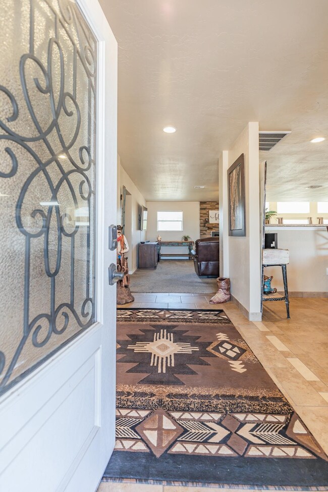 1200 S Canyon Place, Alamogordo, NM 88310 - photo 4