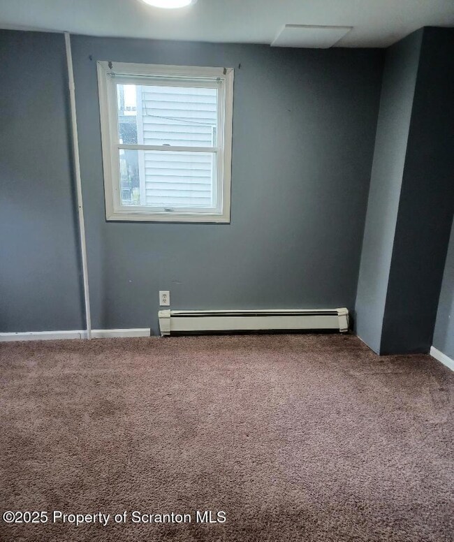 826 Prospect Ave unit Basement, Scranton, PA 18505 - photo 4