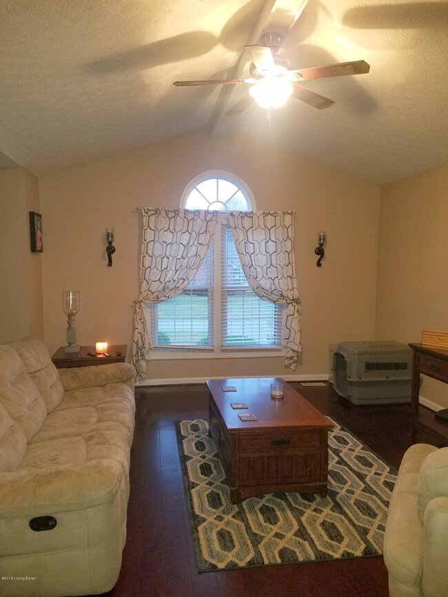 130 Brian Ct, Mount Washington, KY 40047 - photo 5