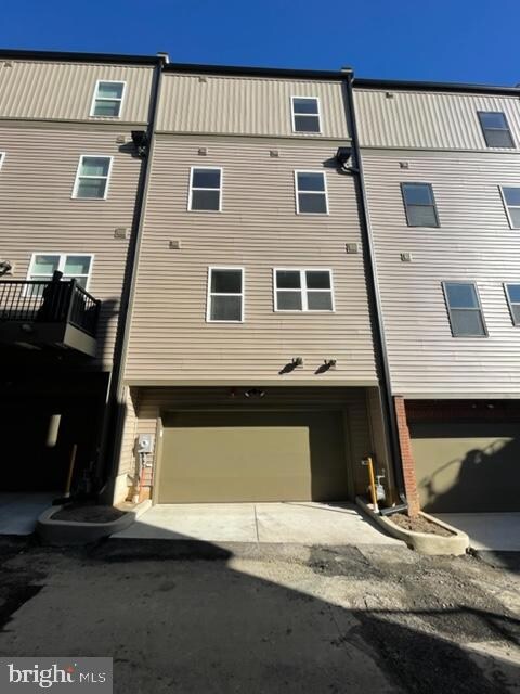 12 Mural Walk NE, Washington, DC 20011 - photo 3