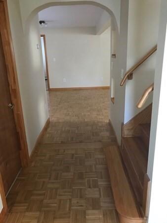 14 Wintworth St unit Rear, Chicopee, MA 01013 - photo 5