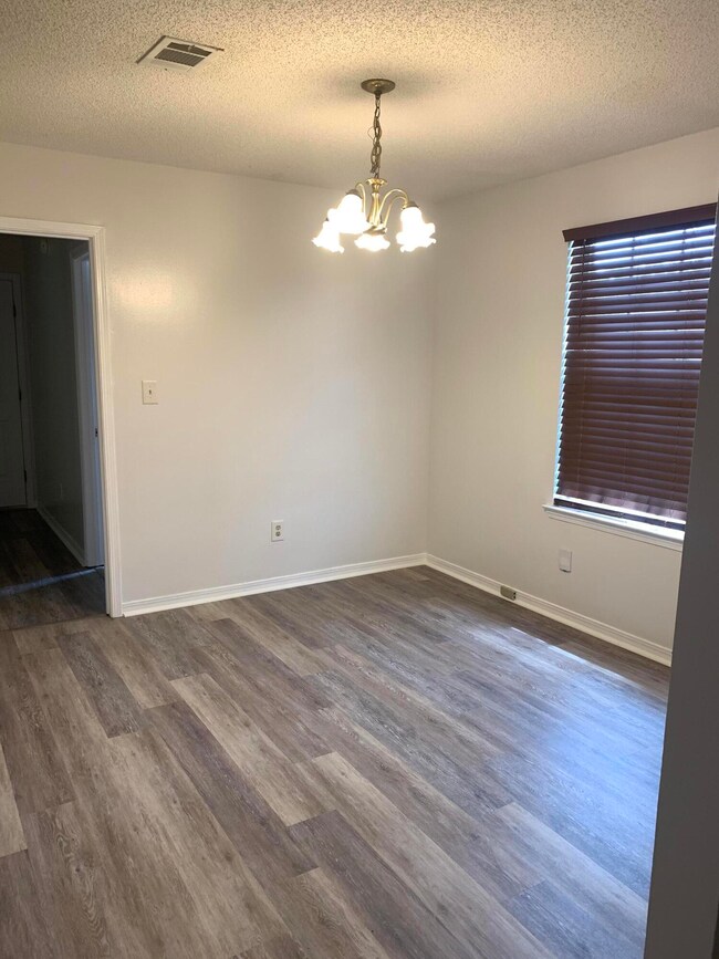 F7E61A5D-2D23-4DE2-BB9A-8BDA5B49A063