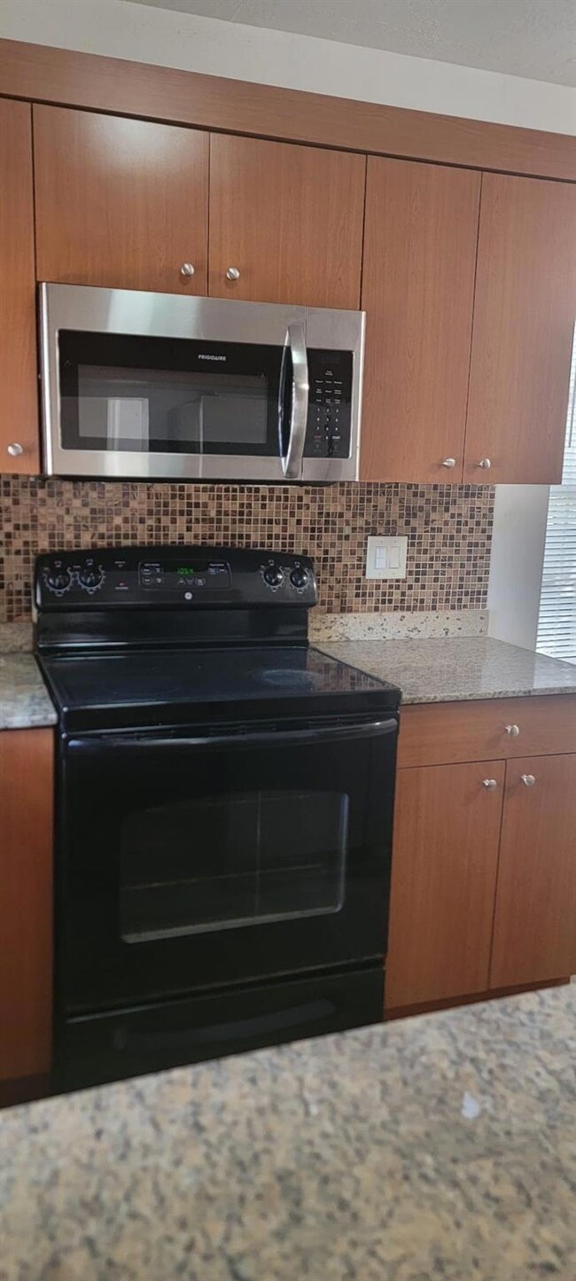 1837 Sherman St unit 1, Hollywood, FL 33020 - photo 4