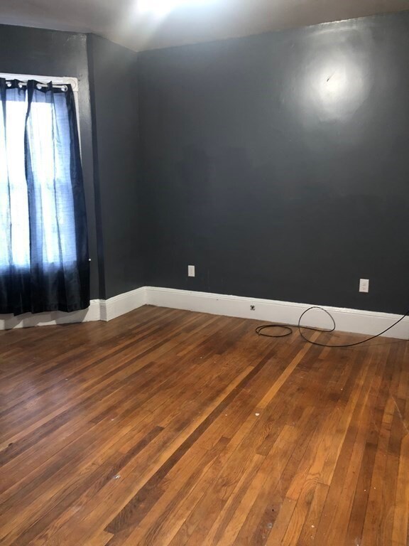 32 Devon St unit 1, Dorchester, MA 02121 - photo 4