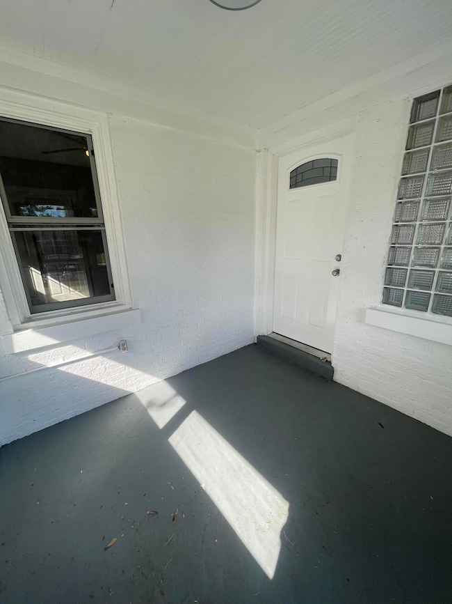 824 Johnson St, Gary, IN 46402 - photo 2