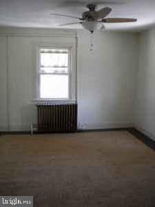 35 W Lancaster Ave unit 