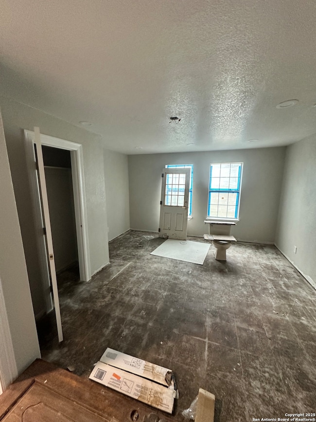 1222 Hillcrest Dr, San Antonio, TX 78228 - photo 3