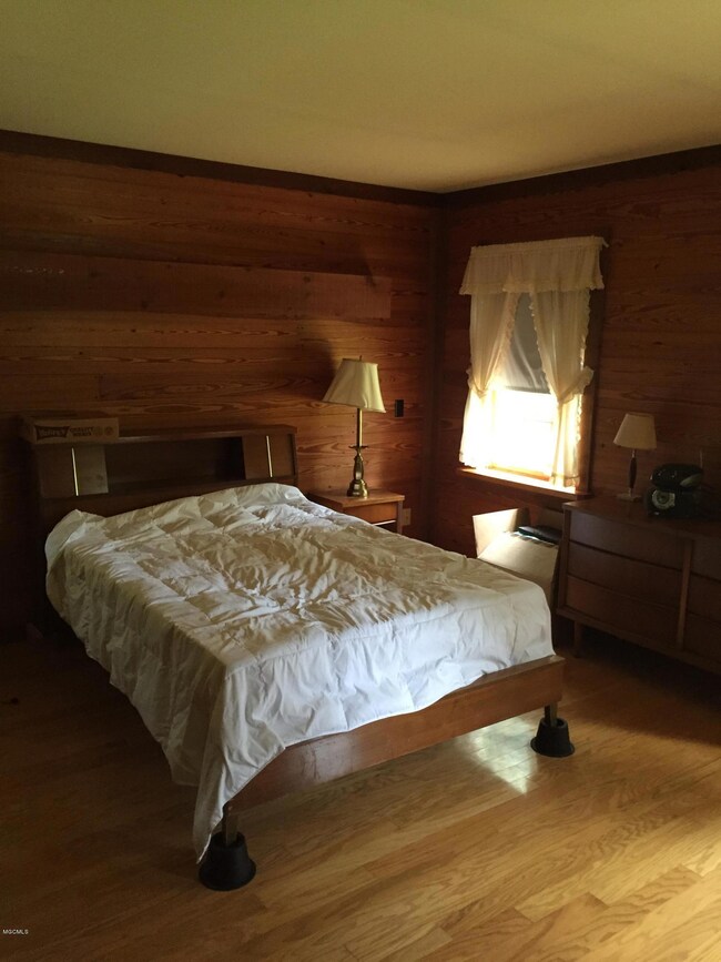 26400 Chinquapin Rd, Lucedale, MS 39452 - photo 2