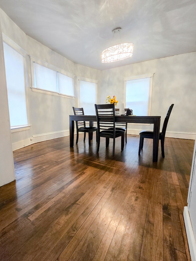 481 Division St, Elgin, IL 60120 - photo 6