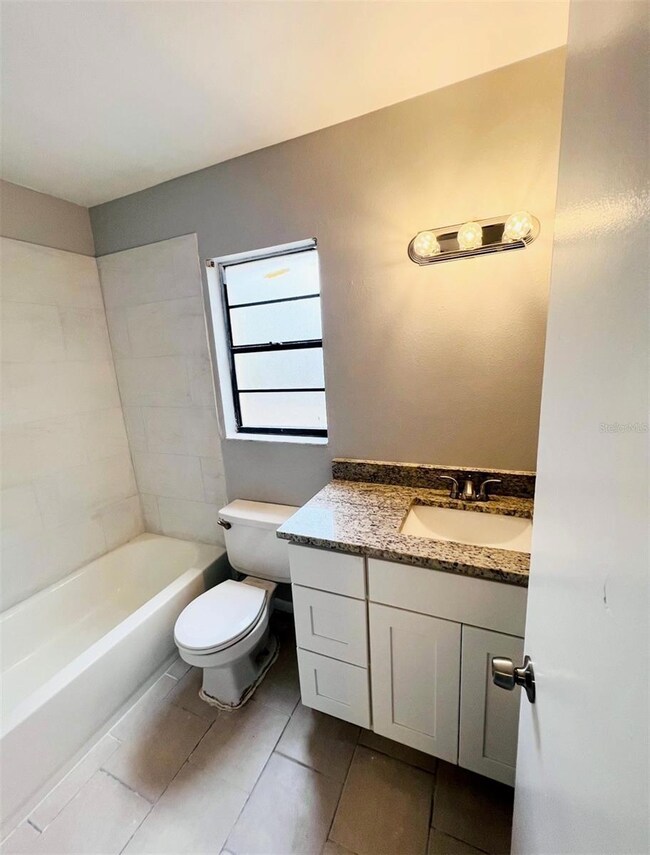 8315 N Marks St unit B, Tampa, FL 33604 - photo 6