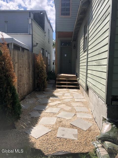 122 N Ferry St unit 2, Schenectady, NY 12305 - photo 7