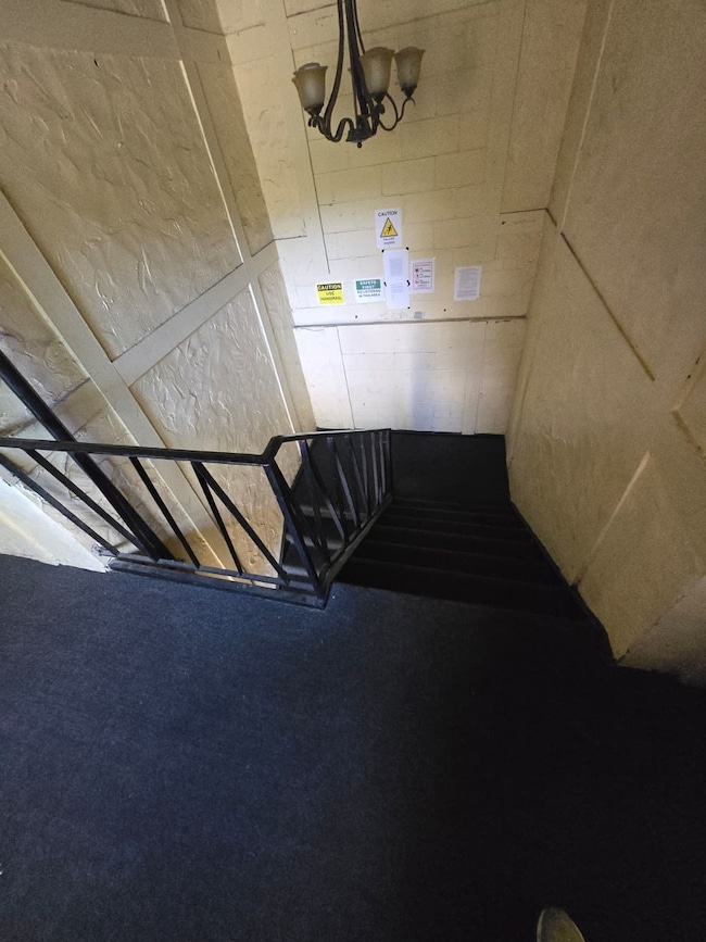 924 Greenbrier Rd, de Kalb, IL 60115 - photo 7