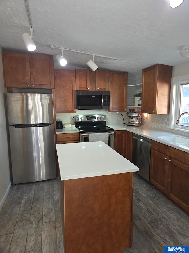 1242 Pawnee St, Lincoln, NE 68502 - photo 4